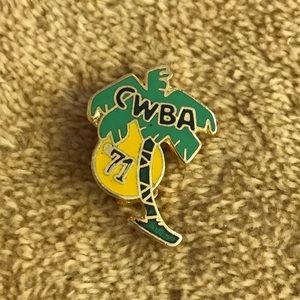 1971 California Women’s Bowling Association Pin